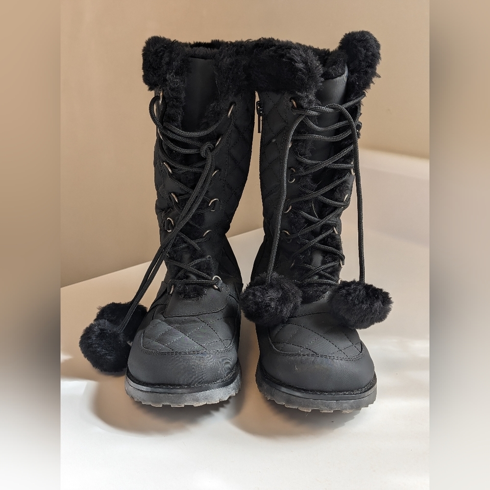 Mudd Quilted Combat Boots. 8M